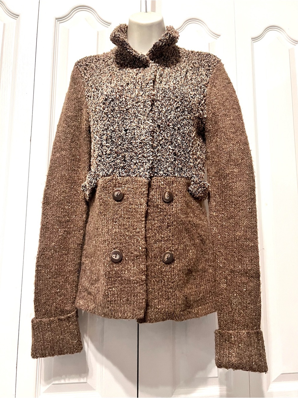 BKE Two-Tone Tan/Taupe Snap-Button Knit Cardigan Sweater-Medium-Stretch-Warm
